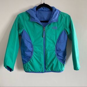 The North face girls reversible puffy jacket